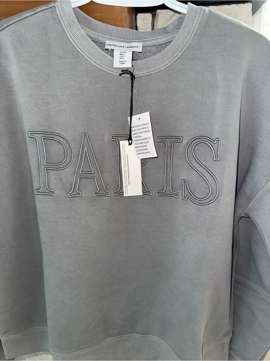 cupcakes & cashmere Tops - Cupcakes & Cashmere Paris Sweatshirt Size Small NEW